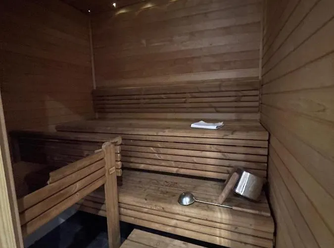 Maekitie, Apartman *